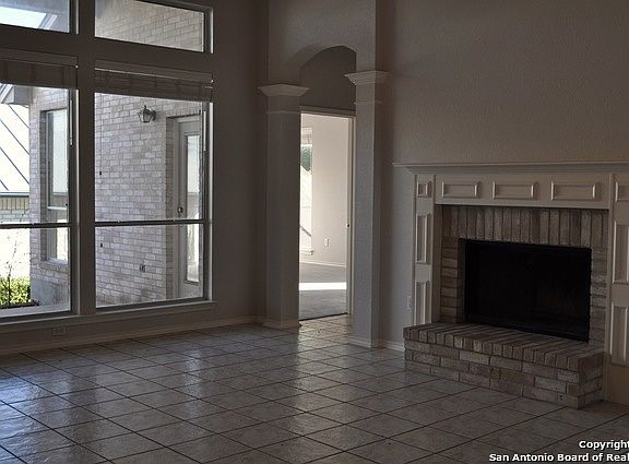 Living Room with Fireplace