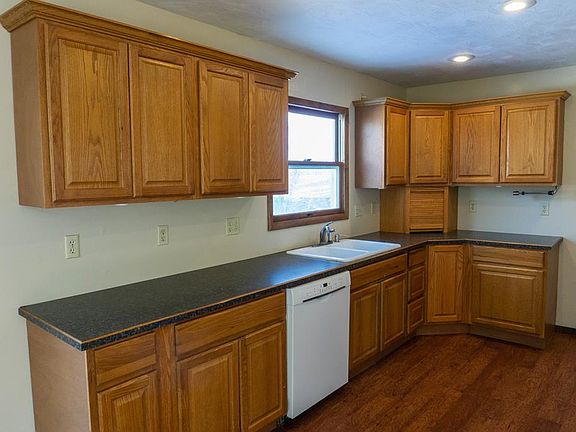 4th image of 4069 E 65th S