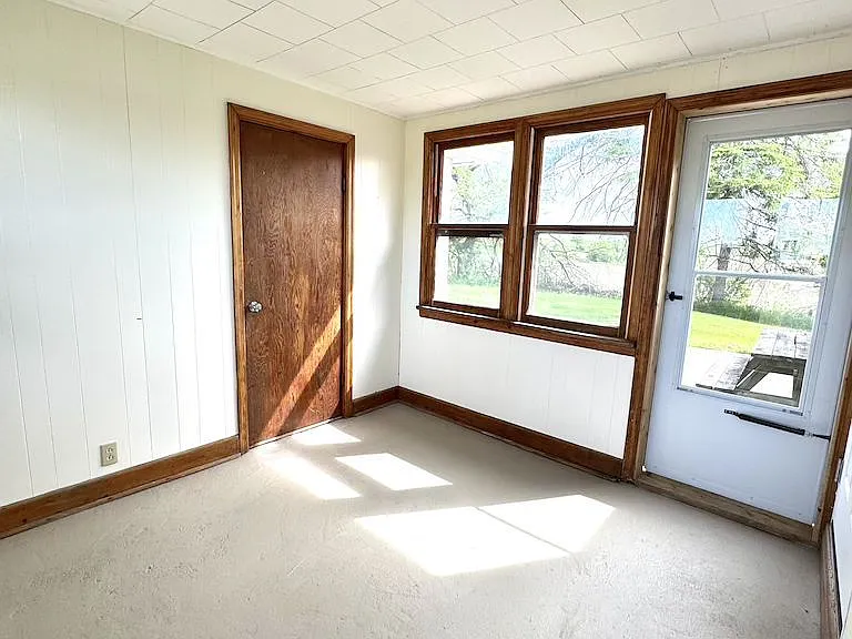 886D Grills Rd — Photo 4