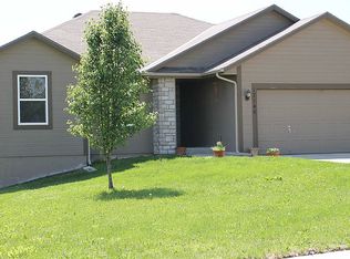 17148 Dodge St, Gardner, KS 66030