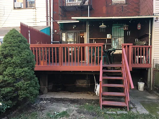 Rented by Dolores Buonocore, LREB | media 25