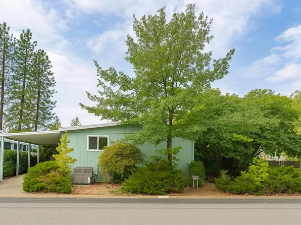 10096 Daisy King Dr, Grass Valley, CA 95949