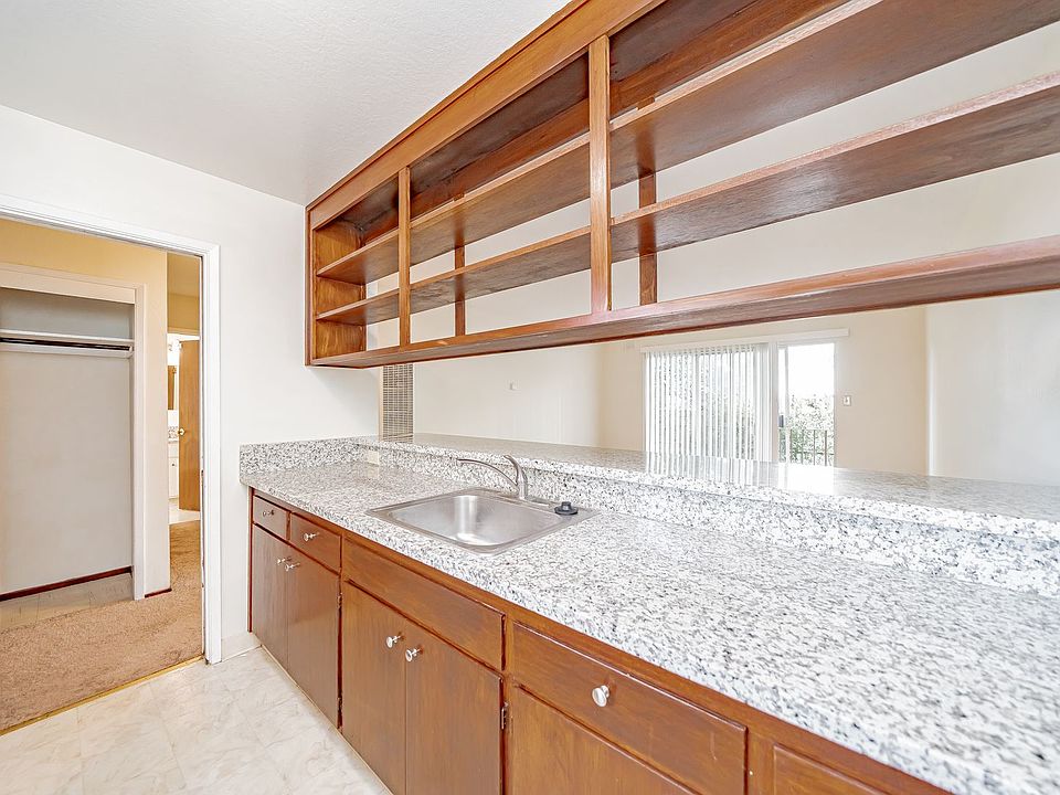 1st image of 36 Moss Ave #3