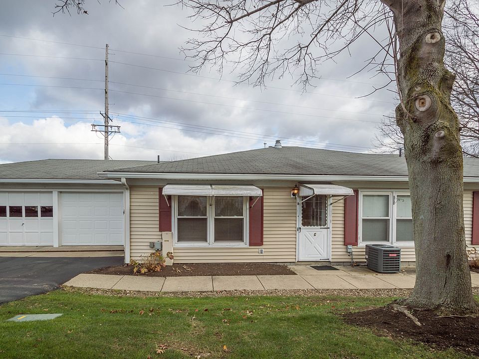 1st image of 1376 Pembrooke Dr