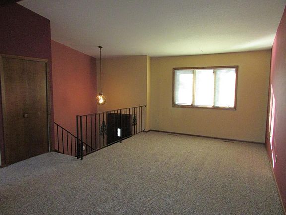 2nd image of 8441 Sheridan Ave N