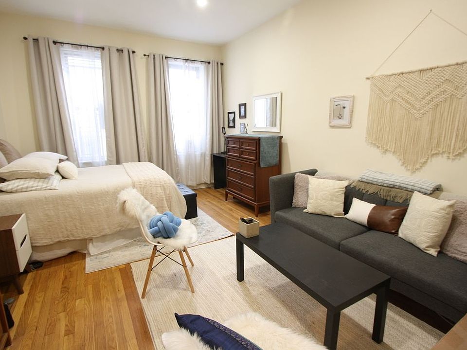 1st image of 1728 2nd Ave APT 3D