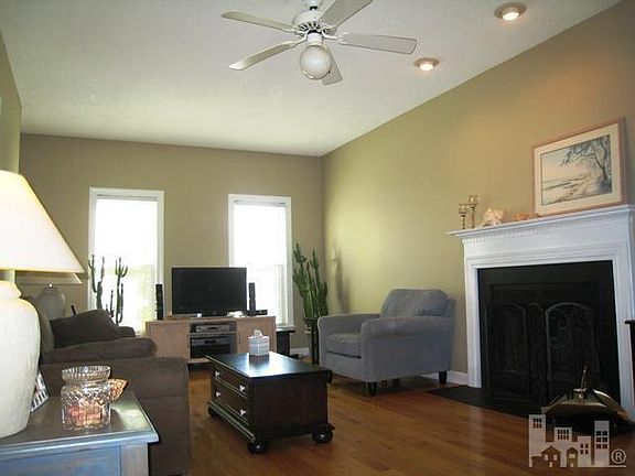 2nd image of 3608 Melinda Court
