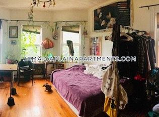96 Wenham St #U2, Jamaica Plain, MA 02130