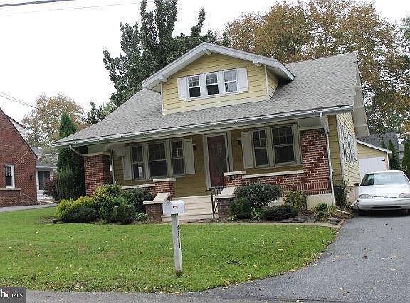 2nd image of 2613 Liberty St