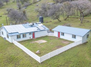 40478 Iris Rd, Squaw Valley, CA 93675