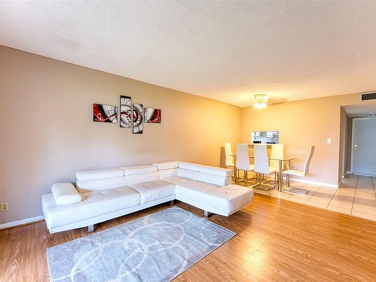 4700 Washington St #105 — Photo 17