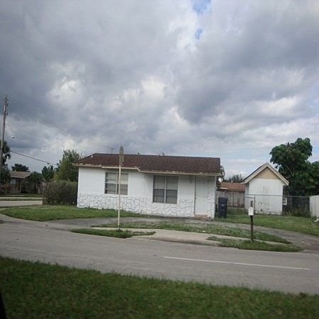 1st image of 7725 Kimberly Blvd