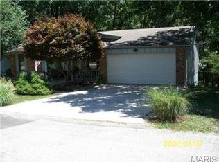 2440 Debra Dr, High Ridge, MO 63049