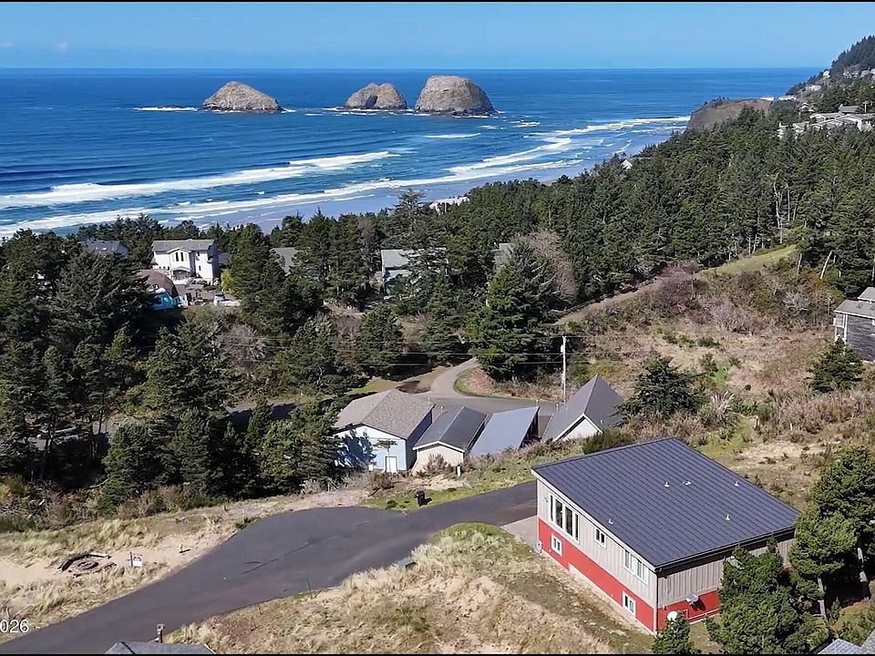 1st image of 175 Crescent St