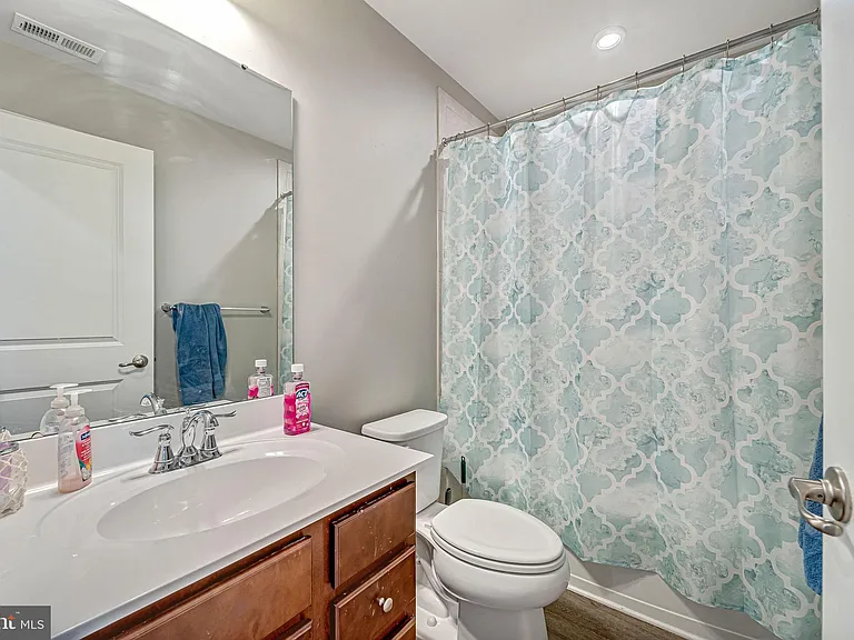 205 Dalton Dr — Photo 23