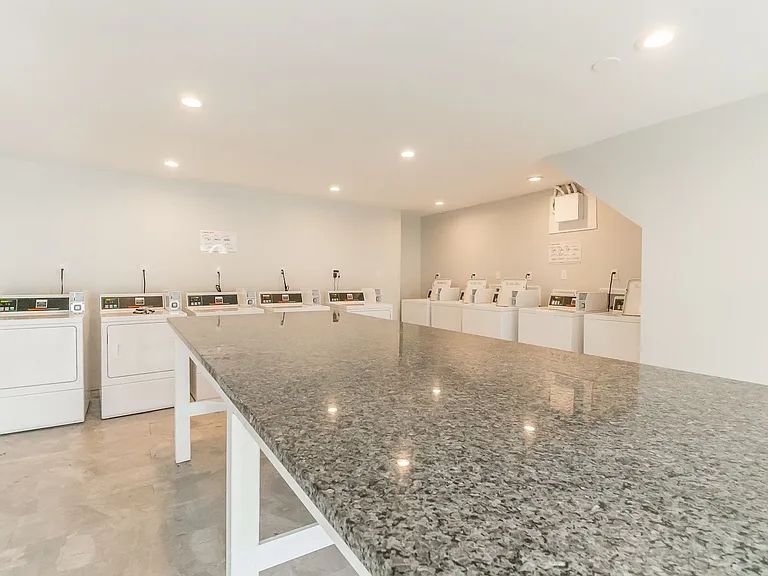 Crystal Townhomes — Photo 14