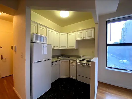 Rented by Heller Organization | media 18