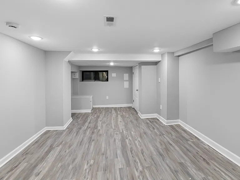1731 N Pulaski St — Photo 16