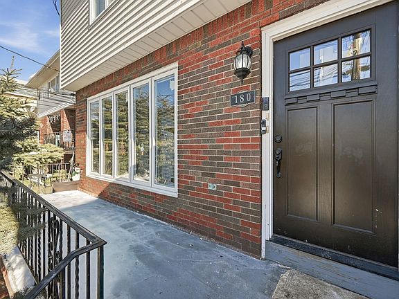 2nd image of 180 McAdoo Ave