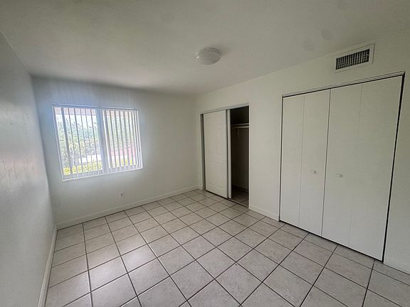 2nd image of 6150 SW 40th St #A3
