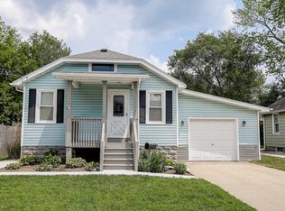 7701 17th Ave, Kenosha, WI 53143