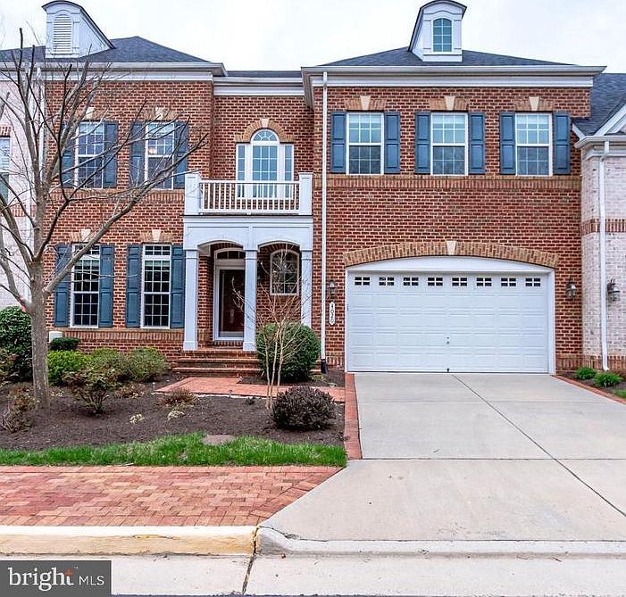 1st image of 4020 Topsham Sq