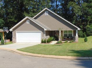 29 Willow Ct, Sumrall, MS 39482