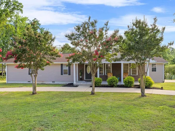 102 Steeplechase Ct, Simpsonville, SC 29681