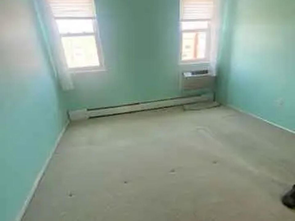 1st image of 7227 Avenue N #3