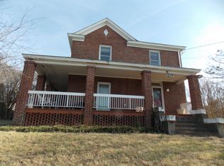 624 S Maple St, Vinton, VA 24179