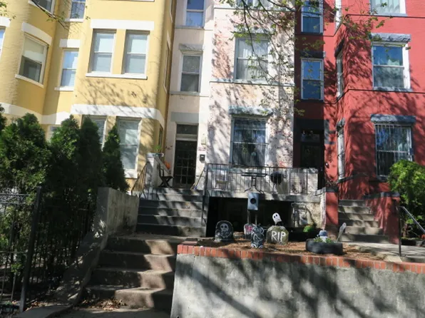 1031 Park Rd NW #2, Washington, DC 20010