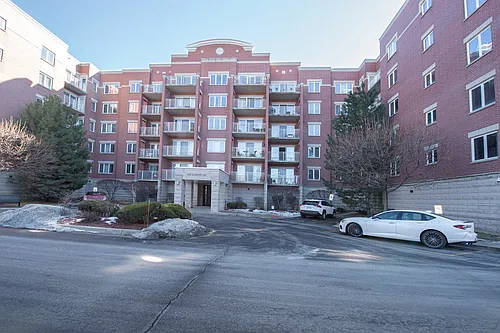 6560 W Diversey Ave #605D Photo 1