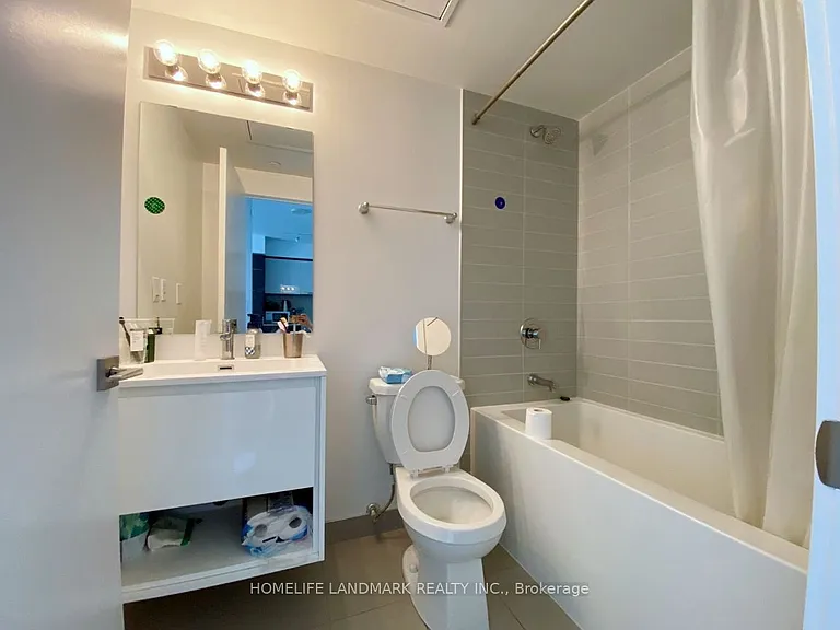 159 Wellesley St E #2010 — Photo 15