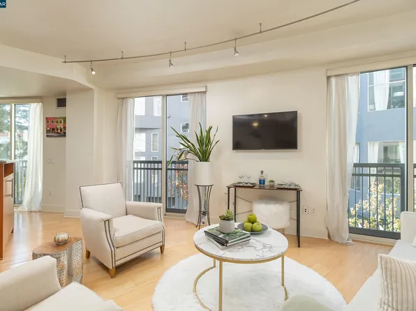 50 Lansing St Unit 212, San Francisco, CA 94105