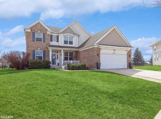 25215 Bay Tree Cir, Shorewood, IL 60404