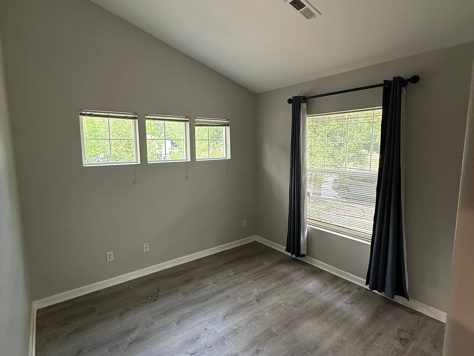 2 bed, 800 sqft, $1,995 — Photo 4