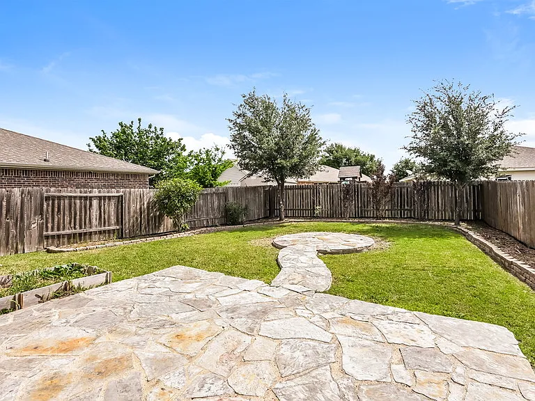 8916 Highland Orchard Dr — Photo 16