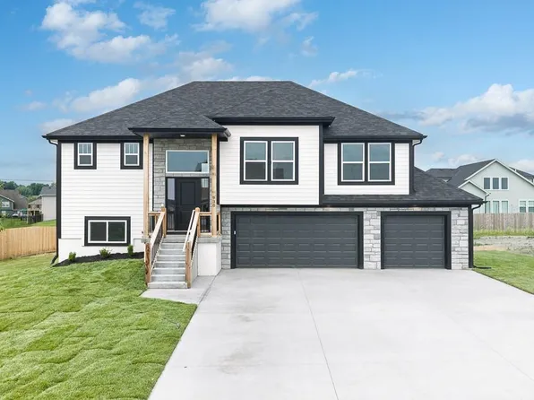 930 168th St, Basehor, KS 66007