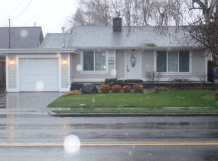 1219 W Pioneer Ave, Puyallup, WA 98371
