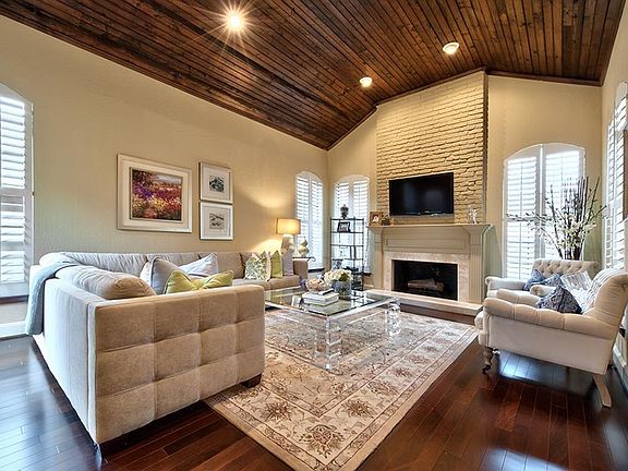 3rd image of 5903 Orchid Ln