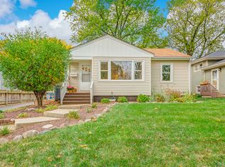 4330 Washington St, Downers Grove, IL 60515