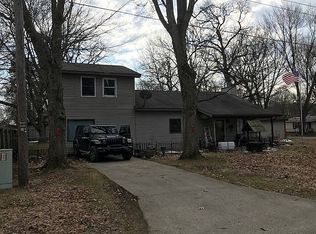 27700 Midland Dr, Elkhart, IN 46514