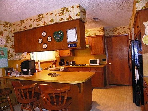3rd image of 175 Wildlife Ln