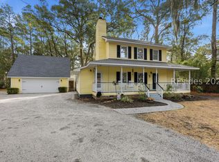 8 Meridith Ln, Beaufort, SC 29907