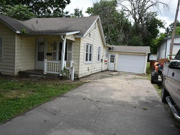 2nd image of 1117 West St