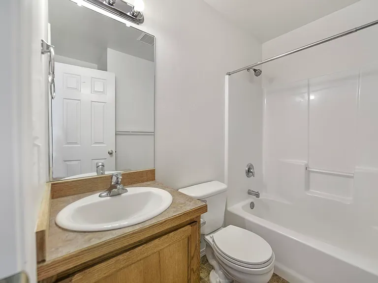 1258 Fiesta Way — Photo 17