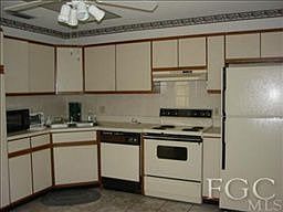 3rd image of 9620 Windsor Club Cir