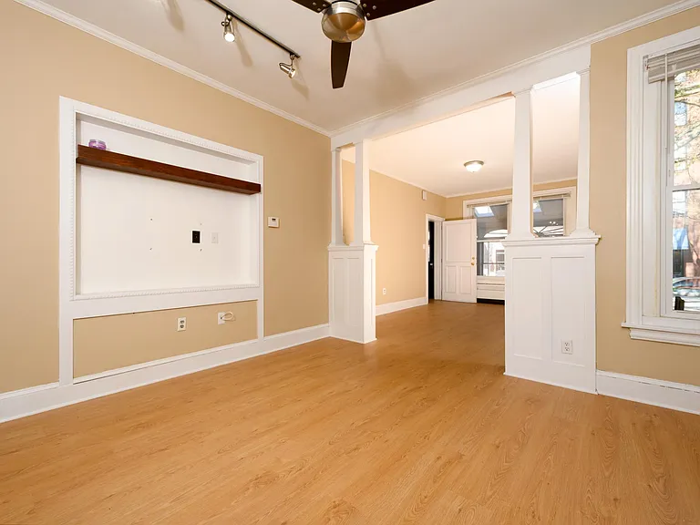 210 E Gay St — Photo 8