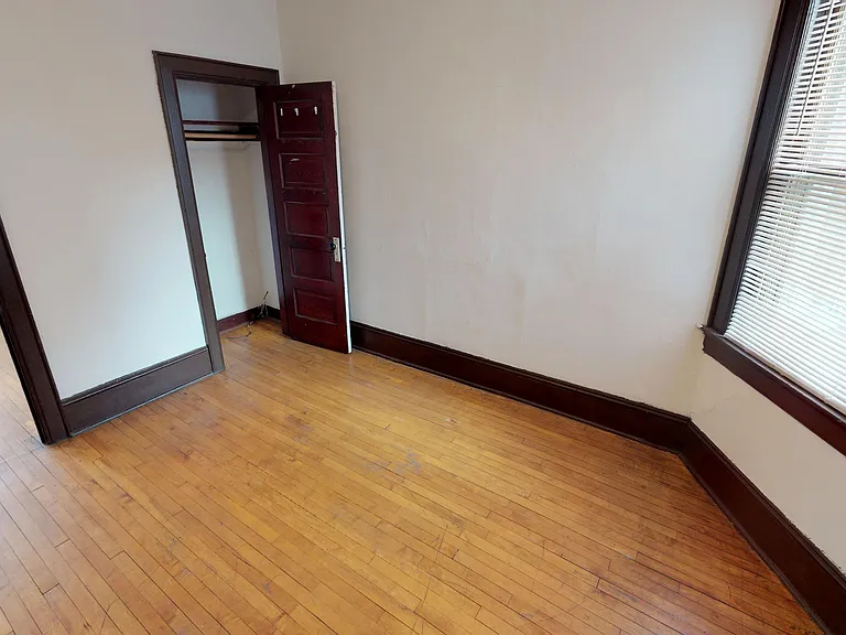 2303 N Oakland Ave — Photo 5