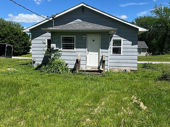 3rd image of 1013 N Don St